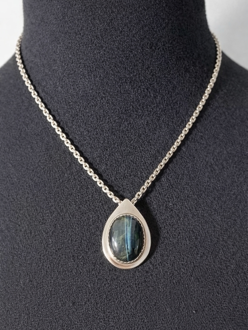 Sterling Silver Labrodite Cabochon - Picture 10 of 10